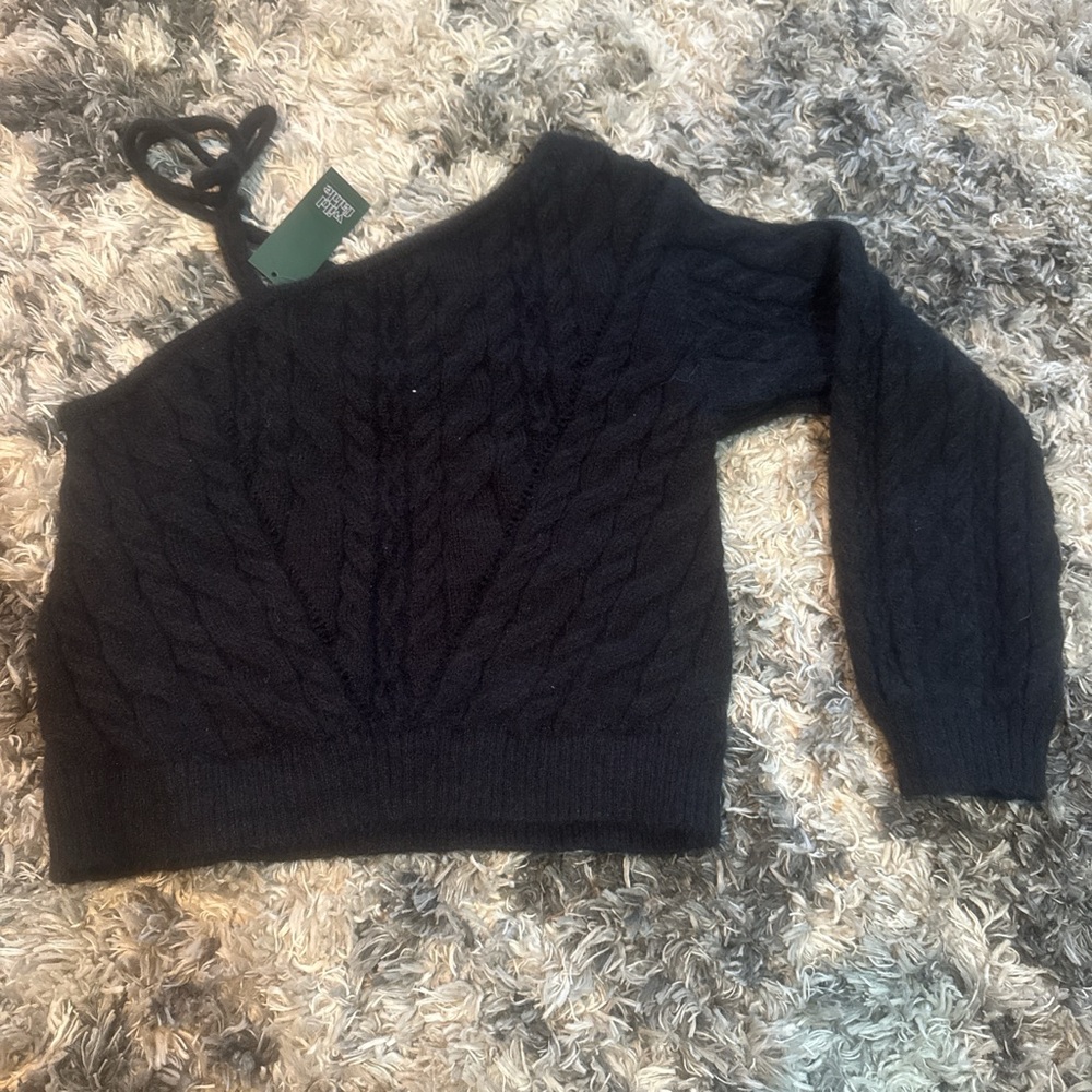 Black Cable Knit One-Shoulder Sweater